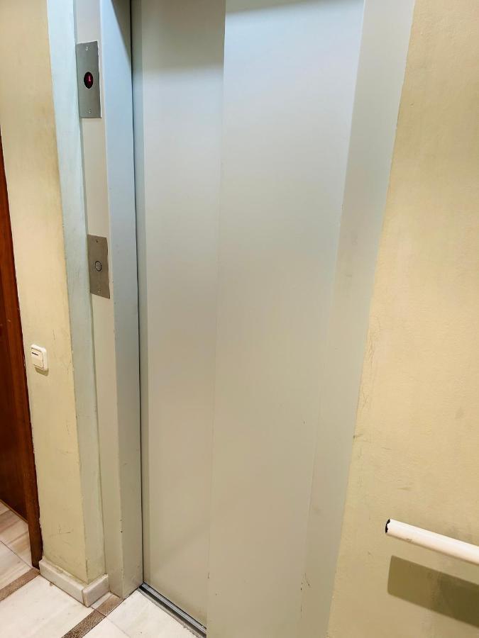 Centrico Apartamento A 150 Metros De La Playa. Parking* Lloret de Mar Exterior foto